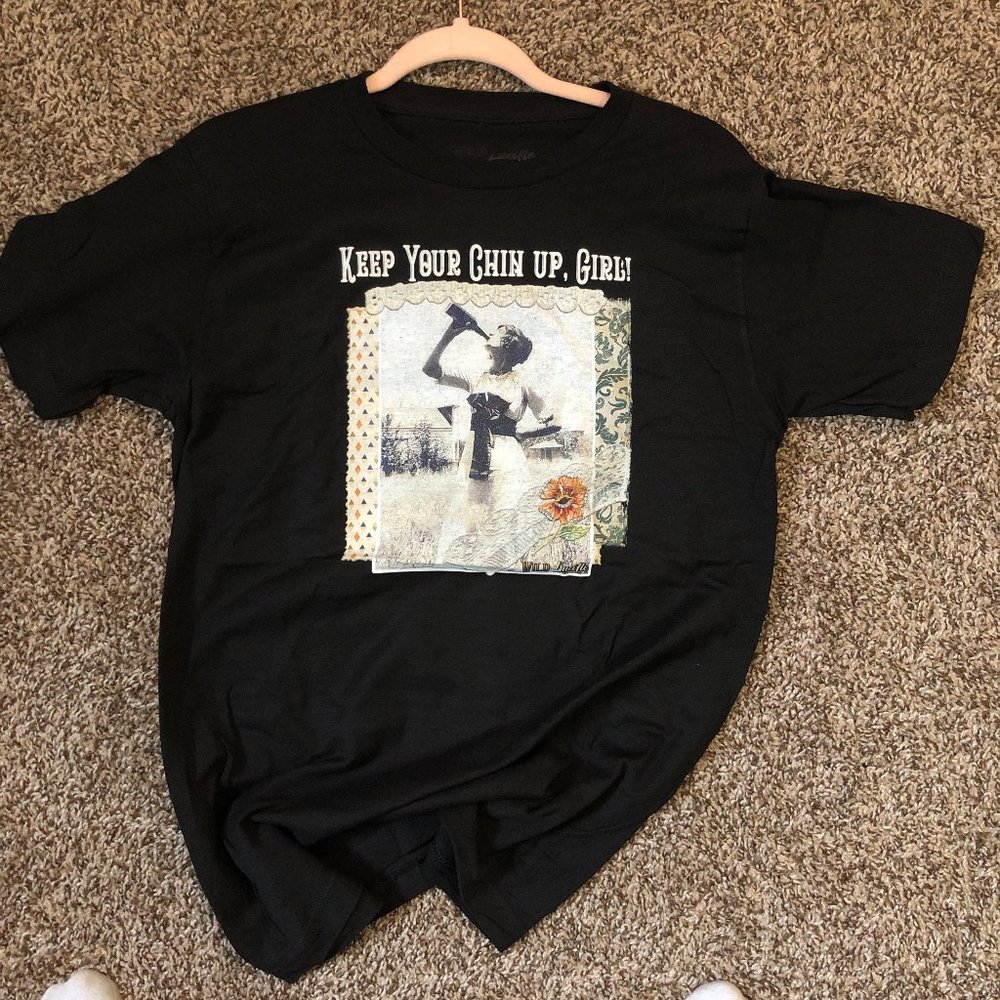 Keep Your Chin Up Tee